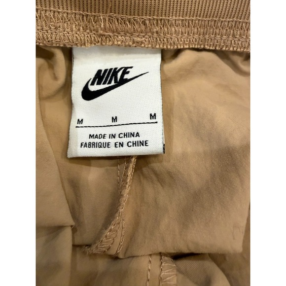 Nike Sportswear Essential Loose Fit High Rise Nylon Sherpa Trim Pants Sz Medium - Picture 6 of 8